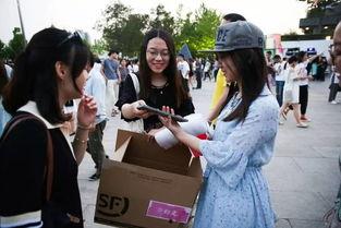 娱乐吃瓜速递,吃瓜速递,揭秘明星幕后故事